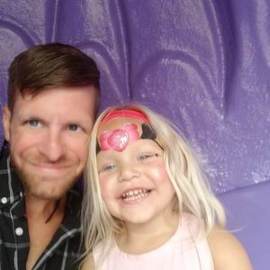 Meet your Posher, Derek